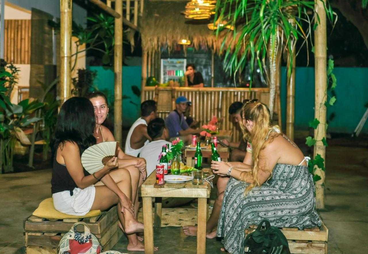 Mango Tree House Hotel Джили Трауанган Екстериор снимка